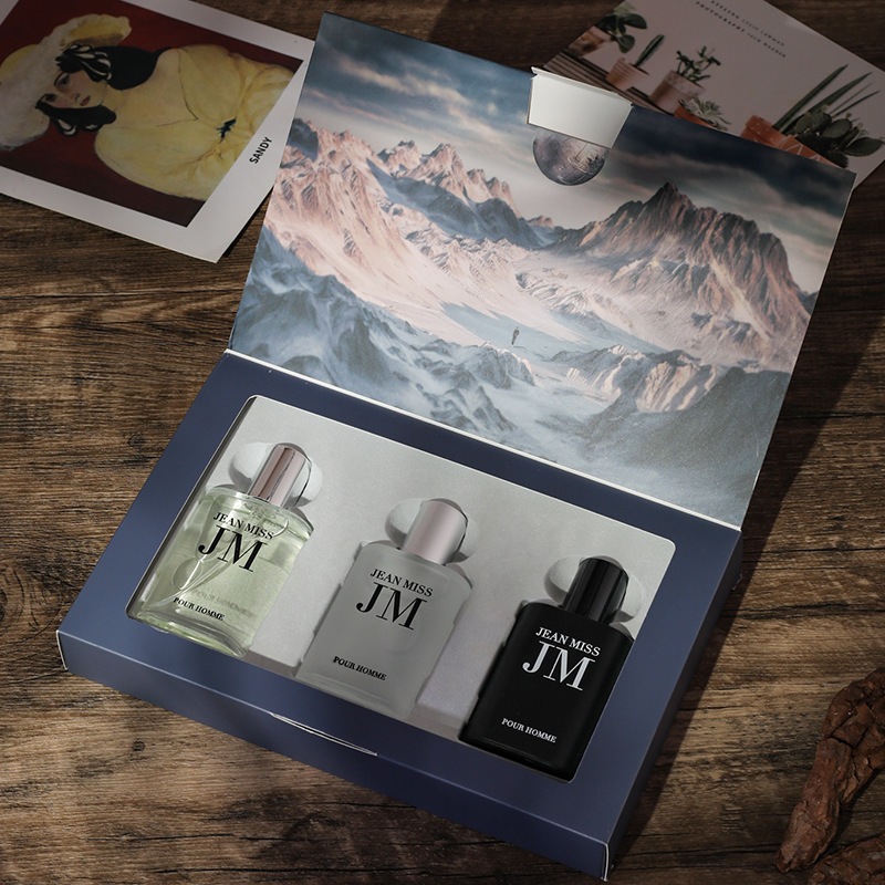 男性用オードトワレコロンギフトセット3個、エンボス加工のスク - Perfume The Fragrance のレビューと価格